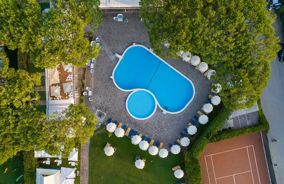 Hotel Negresco-1